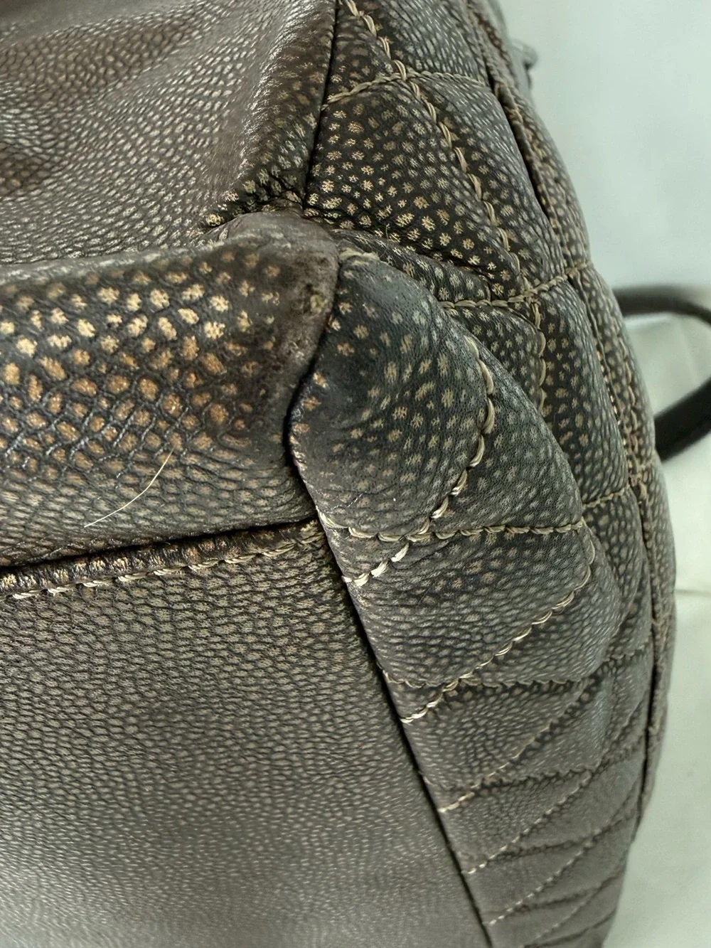 Chanel Quilted Tote Bag Limited Edition - Picture 6 of 15
